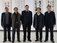 新蒲集團(tuán)舉行迎新春愛(ài)國(guó)主義教育書(shū)畫(huà)展