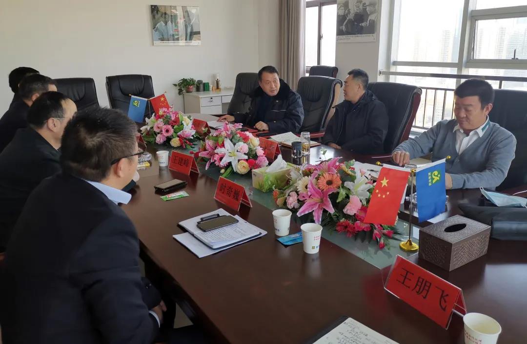 鄭州市城建局黨組成員、副局長(zhǎng)王立新一行蒞臨新蒲建設(shè)集團(tuán)調(diào)研走訪