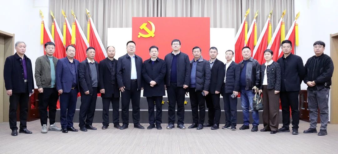 【歡迎】溫縣縣委常委、統(tǒng)戰(zhàn)部部長張輝一行蒞臨新蒲建設(shè)集團(tuán)調(diào)研指導(dǎo)